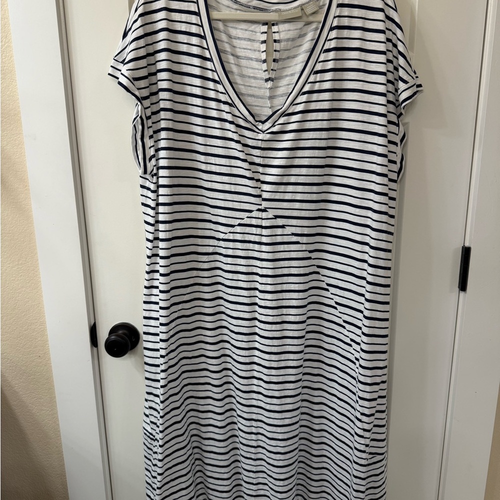 Zim & Zoe Women's Classic Striped Midi Dress - Black and Off White